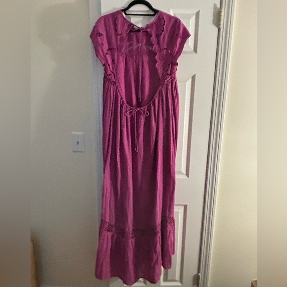 (NWOT) Free People Cutwork Tee Maxi Dress In Summer Bloom Orchid Size Small - Picture 9 of 11
